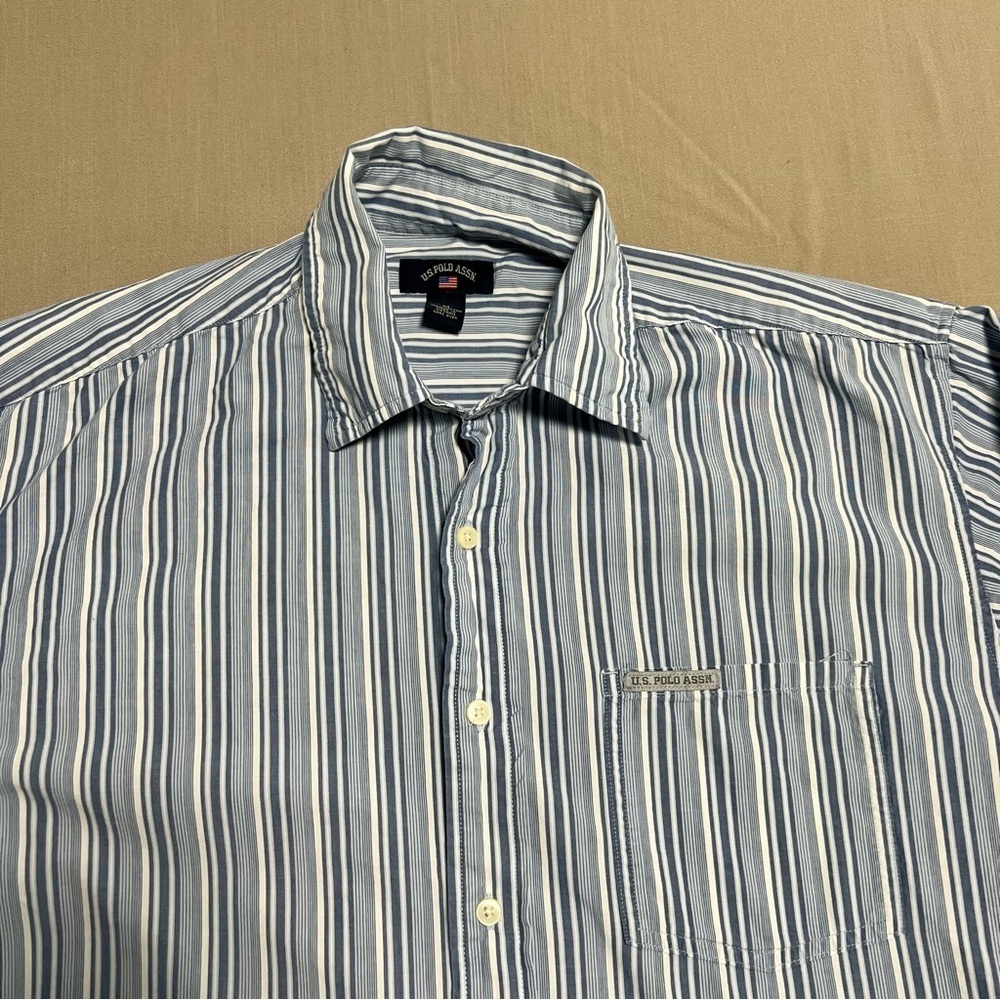 U.S. Polo Assn. Men’s Medium Blue White Striped Button Down Shirt Classic Oxford - Picture 5 of 14